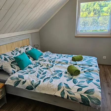 Ferienhaus Kominkowka Brenna
