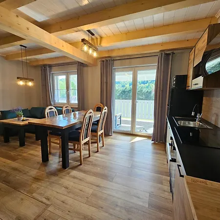 度假居 Kominkowka