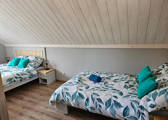 Kominkowka بيت للعطل *