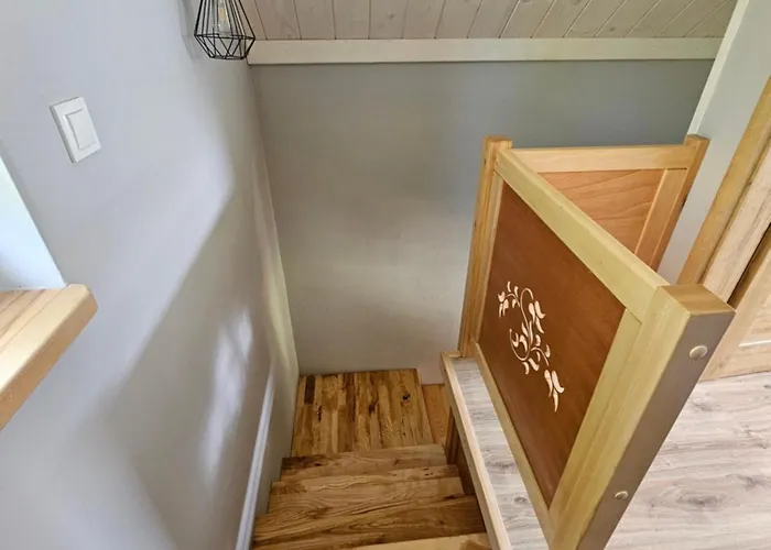 Kominkowka بيت للعطل برينا