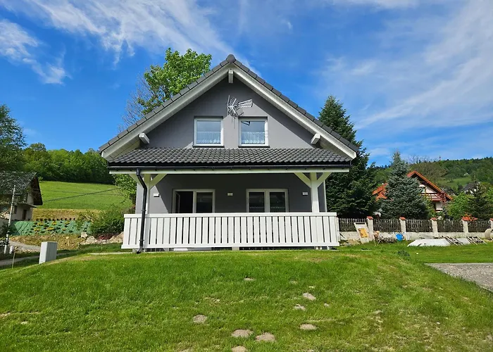 Kominkowka بيت للعطل